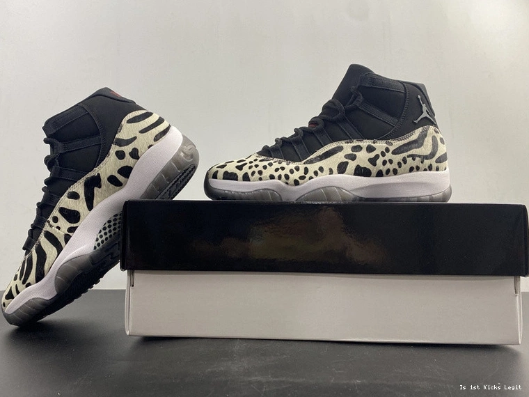 Instinct Air AR0715-010 11 Animal Jordan 1217